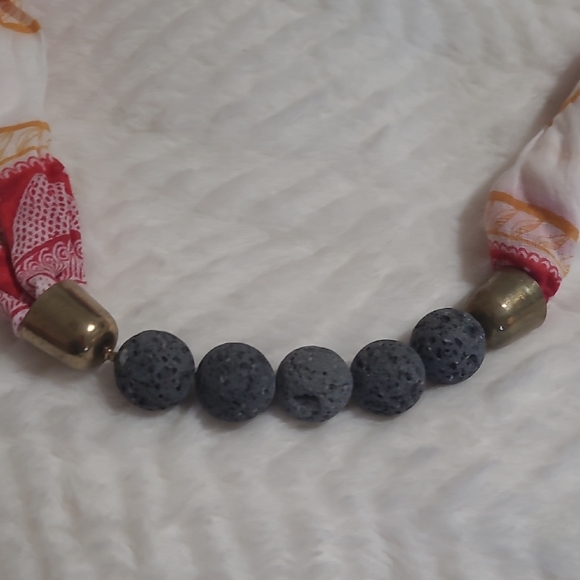 Red and White Patterned Scarf Lava Oil Diffusing - Picture 2 of 5